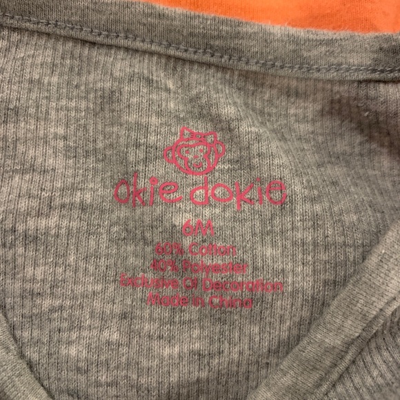 Girls 6mo Long Sleeve Onesie Bodysuits - Picture 5 of 9